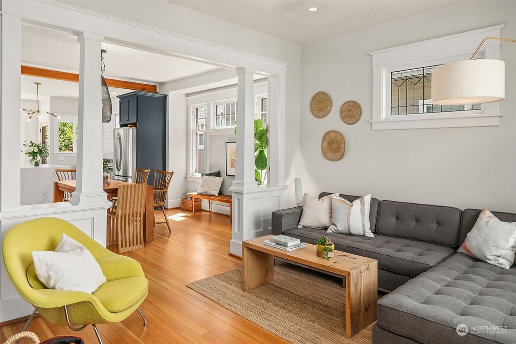 Photo of 5205 S Mayflower Street, Seattle, WA 98118 (MLS # 2253513)