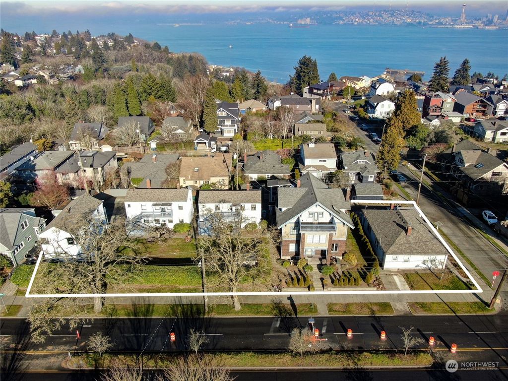 Photo of 2515 Belvidere Avenue SW, Seattle, WA 98126 (MLS # 2326656)