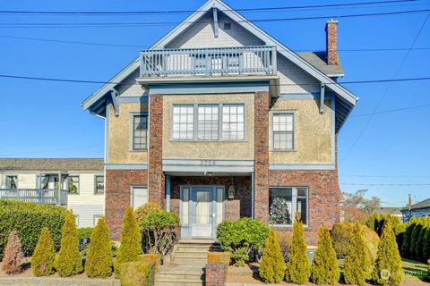 2515 Belvidere Avenue SW Seattle WA 98126