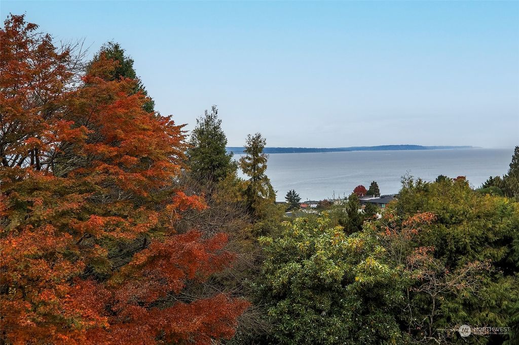 Photo of 9615 22nd Court NW, Seattle, WA 98117 (MLS # 2179362)