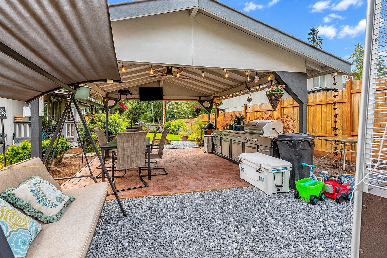 20801 Bonanza Drive E