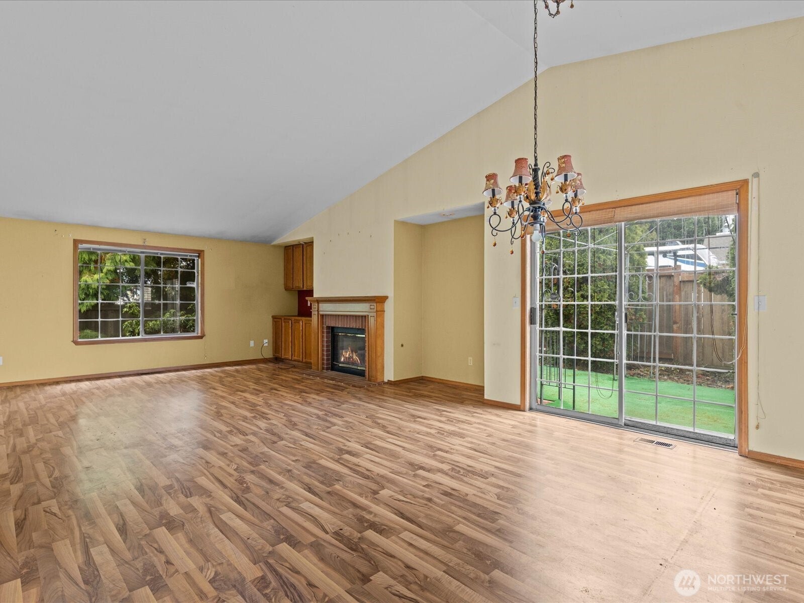 8801 27th Street W 9B