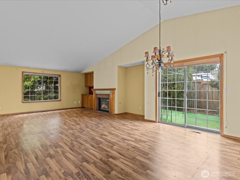 8801 27th Street W 9B