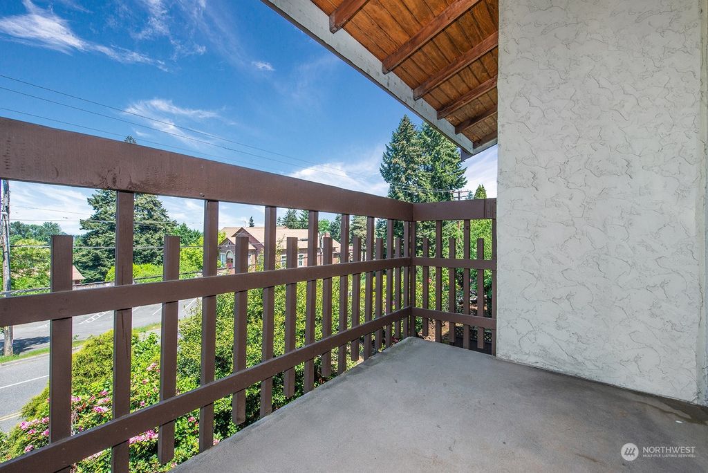 Photo of 3503 S 160th Street #C2, SeaTac, WA 98188 (MLS # 2078135)