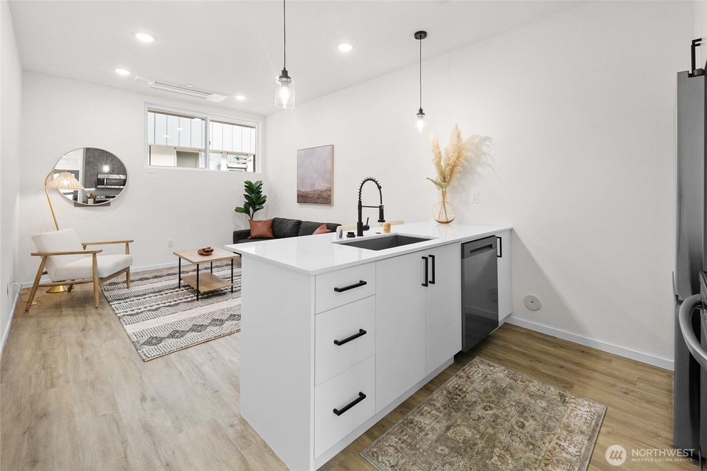 Photo of 826 B NW 52nd Street, Seattle, WA 98107 (MLS # 2349545)