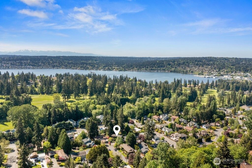 Photo of 6816 NE 159th Street, Kenmore, WA 98028 (MLS # 2371444)