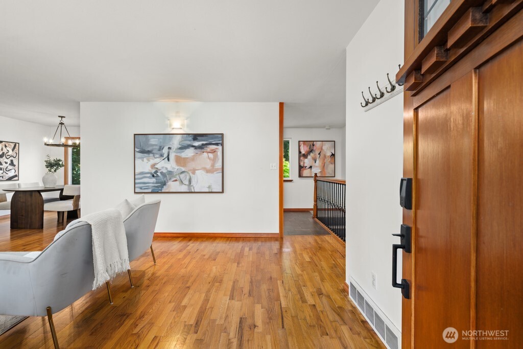 6816 NE 159th Street
