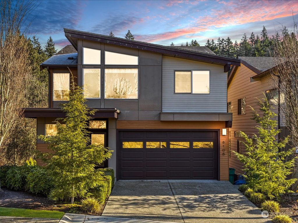 Photo of 8106 134TH Court SE, Newcastle, WA 98059 (MLS # 2201362)