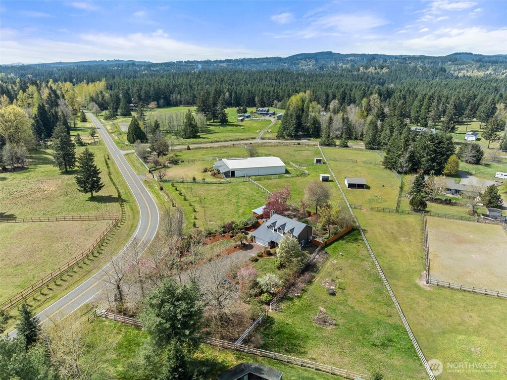 Photo of 6932 105th Avenue SW, Olympia, WA 98512 (MLS # 2510183)