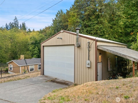 Photo of 713 Hull Avenue, Port Orchard, WA 98366 (MLS # 2578731)