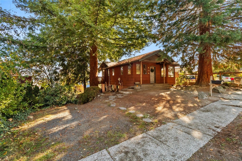 Photo of 506 S Yantic Avenue, Bremerton, WA 98312 (MLS # 2598753)