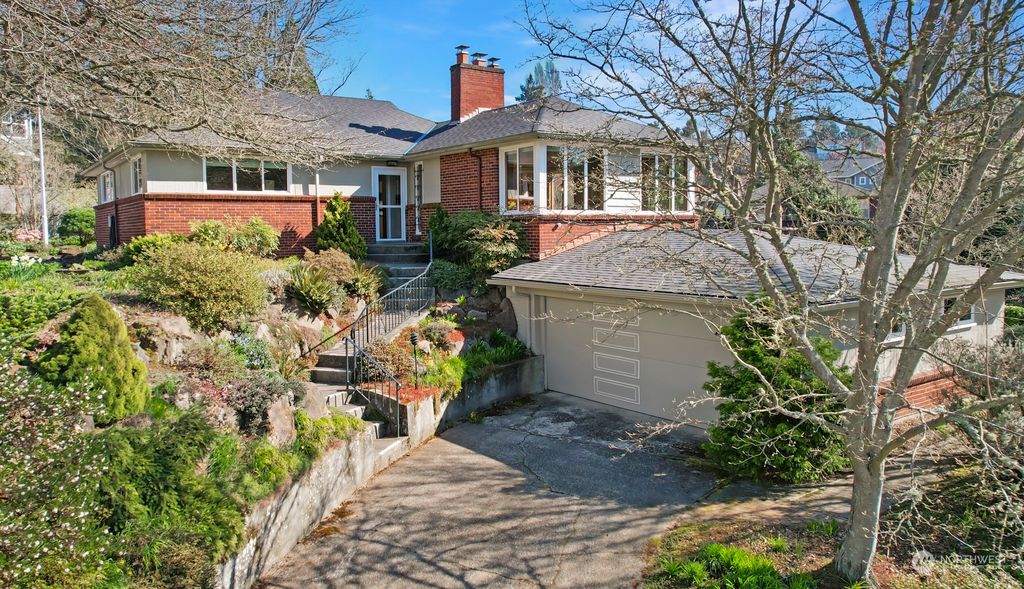Photo of 2002 33rd Avenue W, Seattle, WA 98199 (MLS # 2213490)