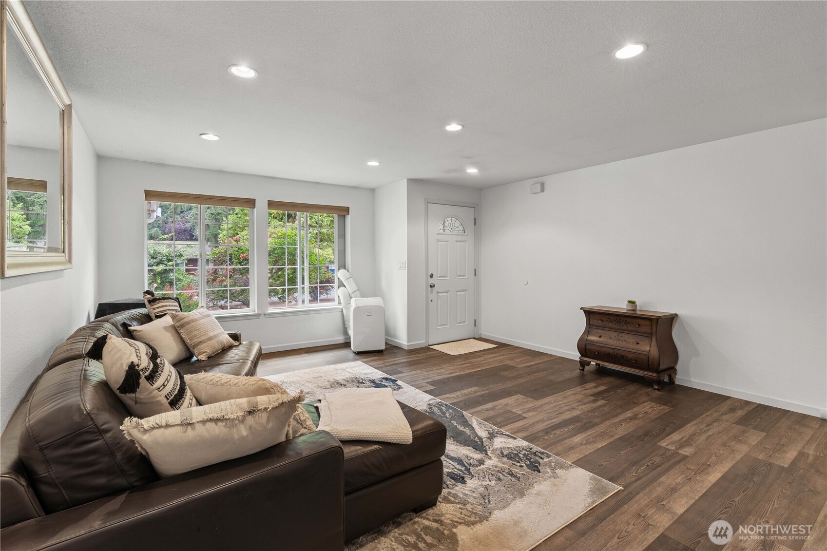21402 109th Avenue E