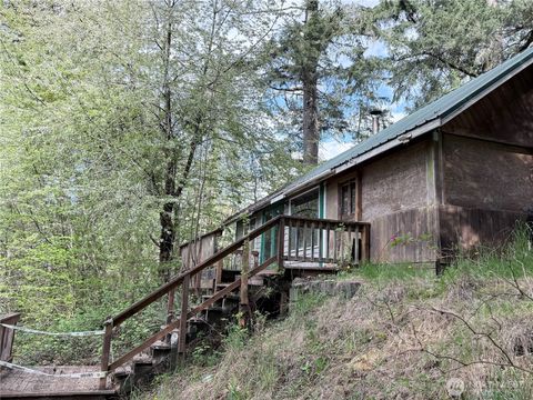 3780 S Mission Road W Bremerton WA 98312