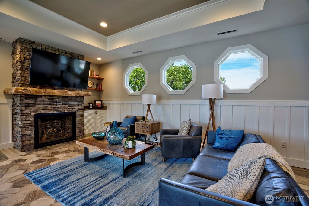 listing image 9365290637970483320