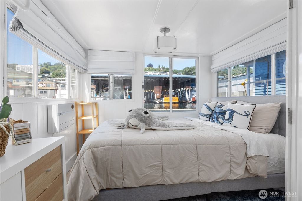 Photo of 2040 Westlake Avenue N #14, Seattle, WA 98109 (MLS # 2501467)