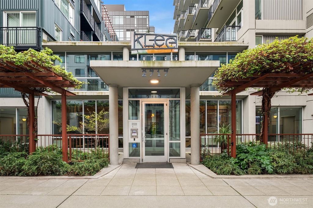 Photo of 2717 Western Avenue #6016, Seattle, WA 98121 (MLS # 2497838)