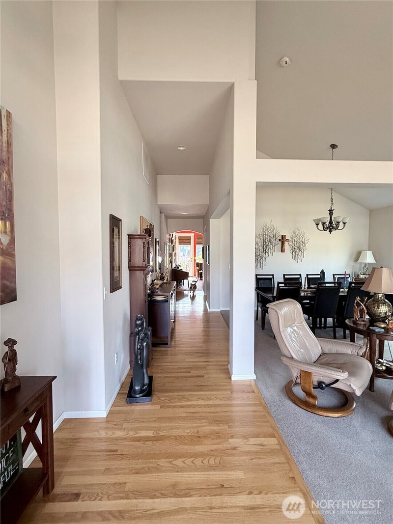3126 RED FERN Drive NW