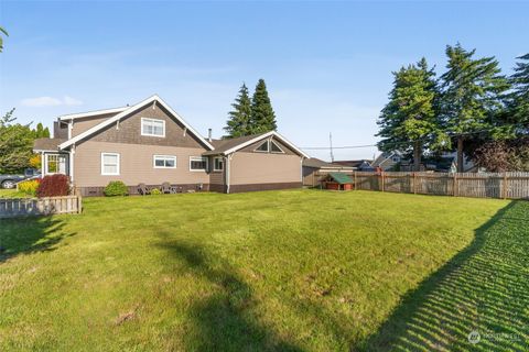 A home in Hoquiam