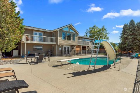 A home in East Wenatchee