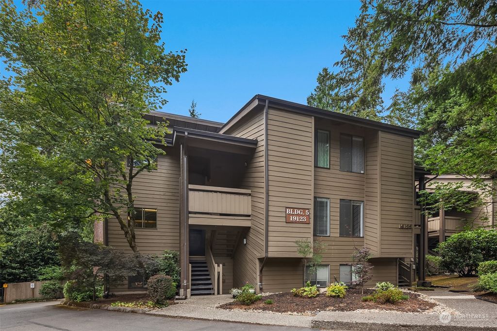 Photo of 19123 Ballinger Way NE #201, Lake Forest Park, WA 98155 (MLS # 2291952)