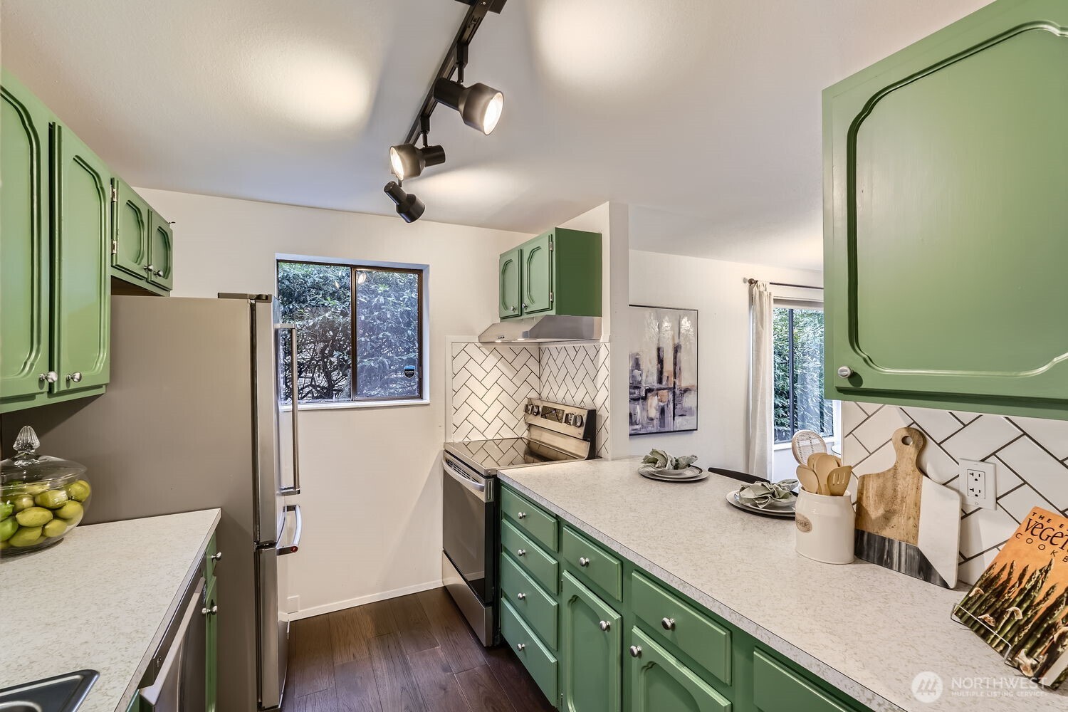 3434 25th Avenue W 101