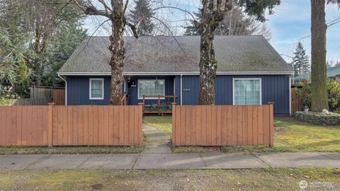 16852 35th Avenue S SeaTac WA 98188