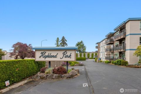 Photo of 550 Elm Way #106, Edmonds, WA 98020 (MLS # 2525062)