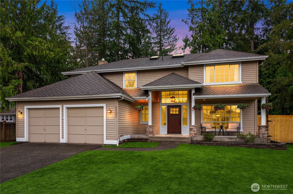 Photo of 23353 NE 24th Place, Sammamish, WA 98074 (MLS # 2349312)