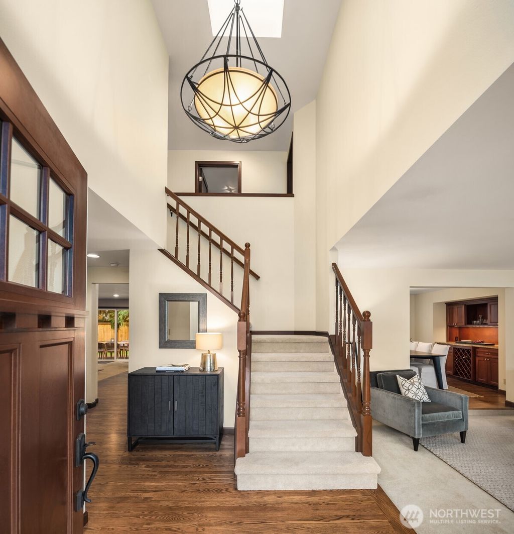 Photo of 23353 NE 24th Place, Sammamish, WA 98074 (MLS # 2349312)