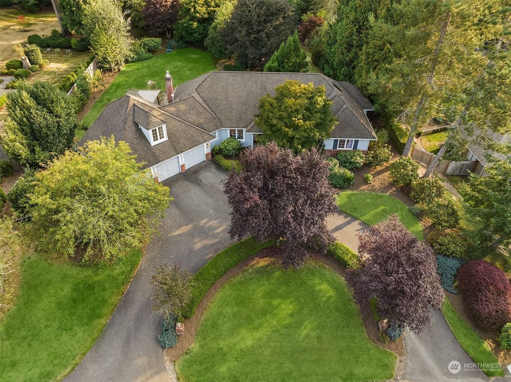 Photo of 25927 NE 25th Street, Redmond, WA 98053 (MLS # 2031512)