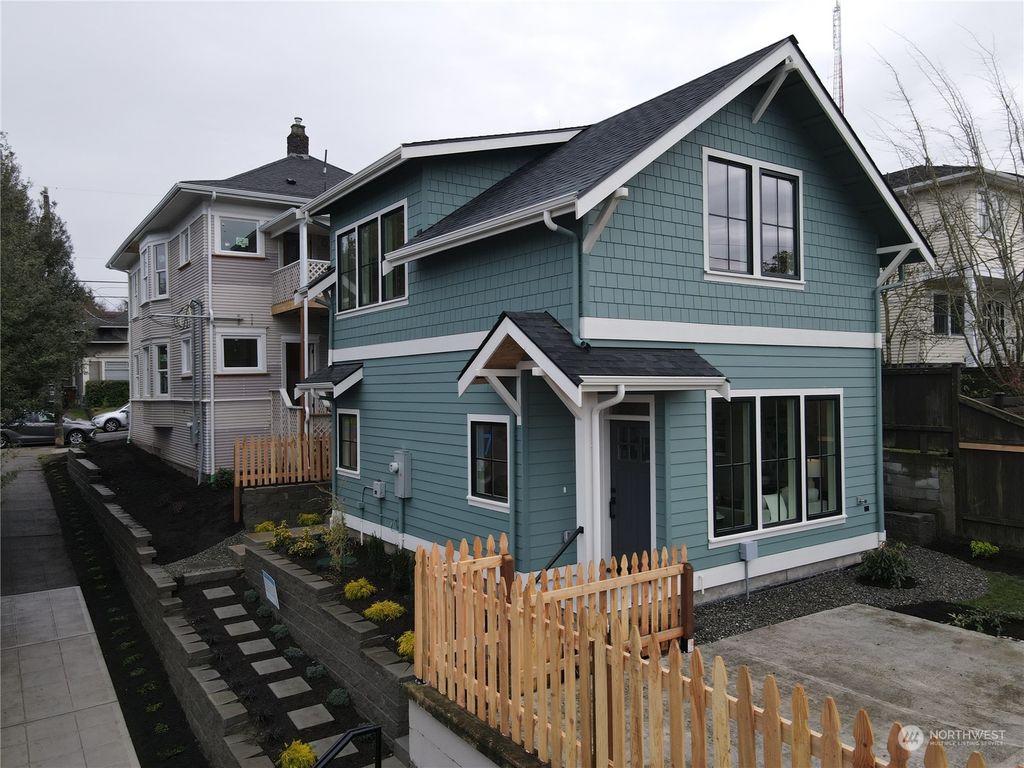 Photo of 17 Blaine Street #2, Seattle, WA 98109 (MLS # 2198613)