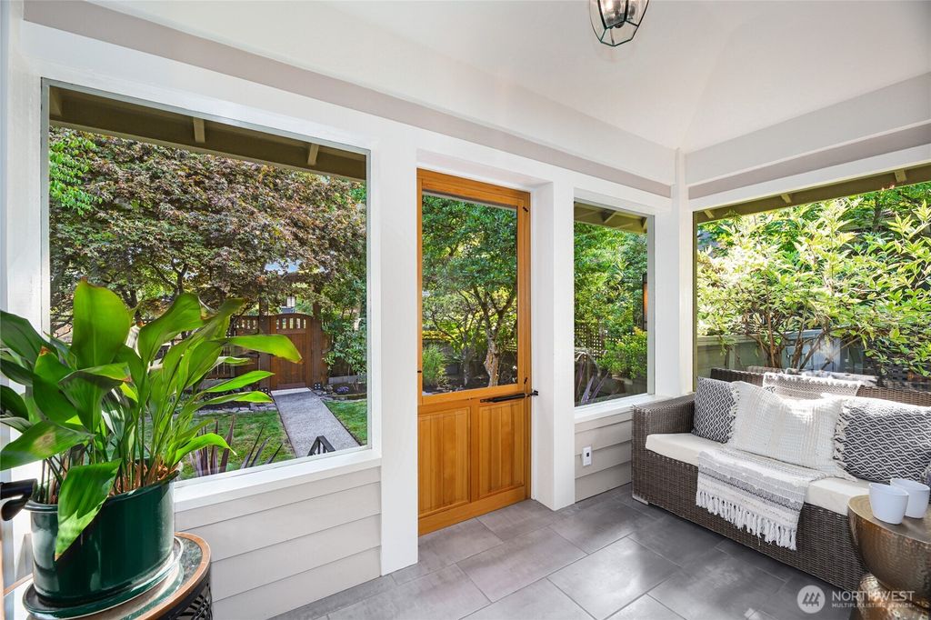 Photo of 5435 45th Avenue SW, Seattle, WA 98136 (MLS # 2434065)