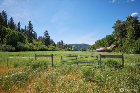 Photo of 68 Sylvester Meadows Lane, Leavenworth, WA 98826 (MLS # 2525408)
