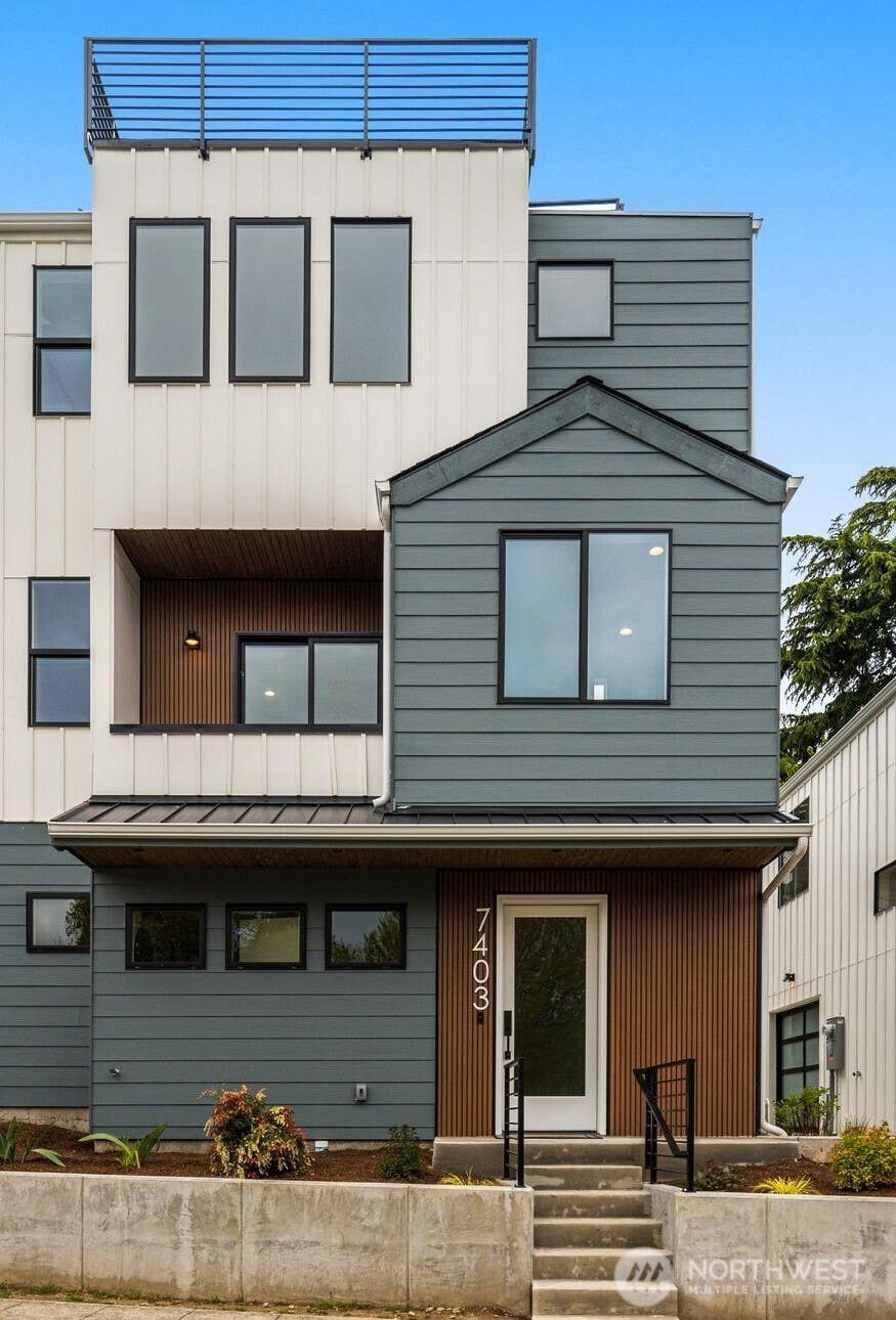 Photo of 7403 Dayton Avenue N, Seattle, WA 98103 (MLS # 2566693)