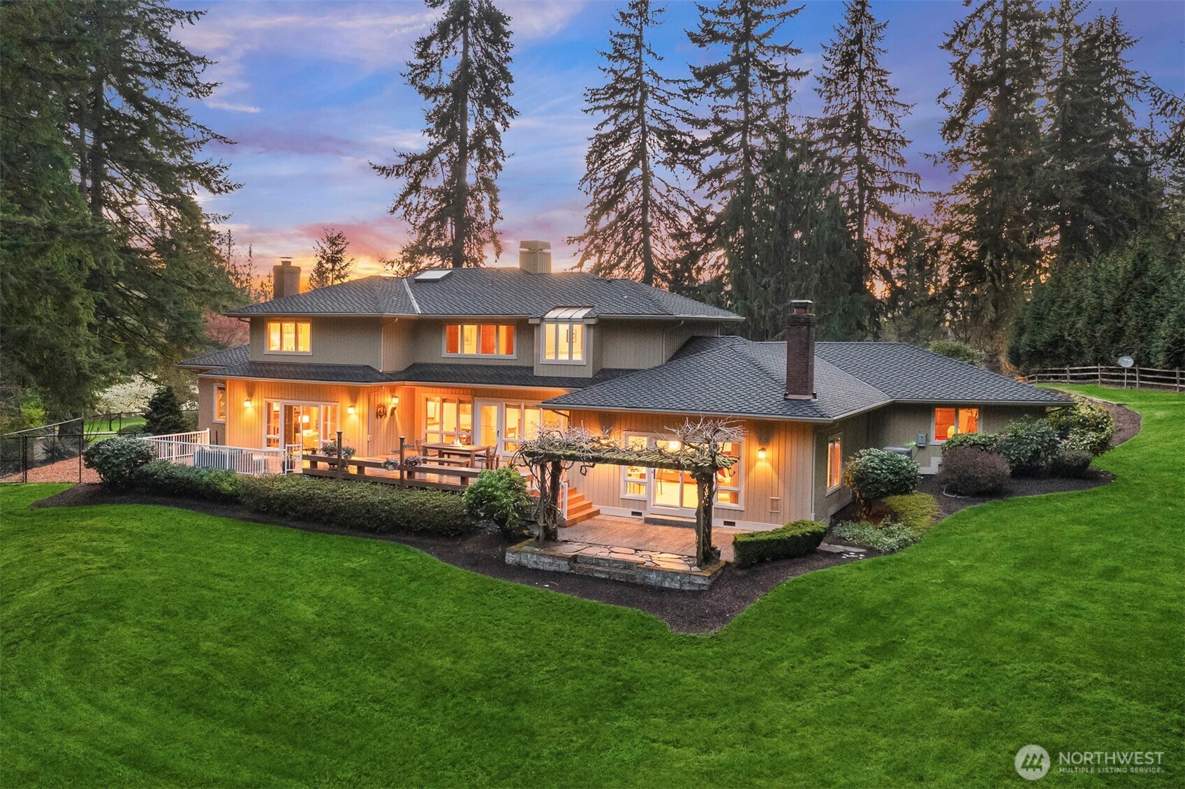 9607 208th Avenue NE