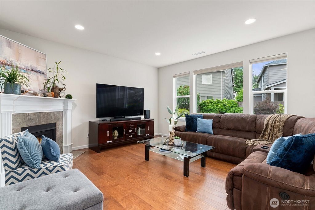 Photo of 13786 173rd Place SE, Renton, WA 98059 (MLS # 2523495)