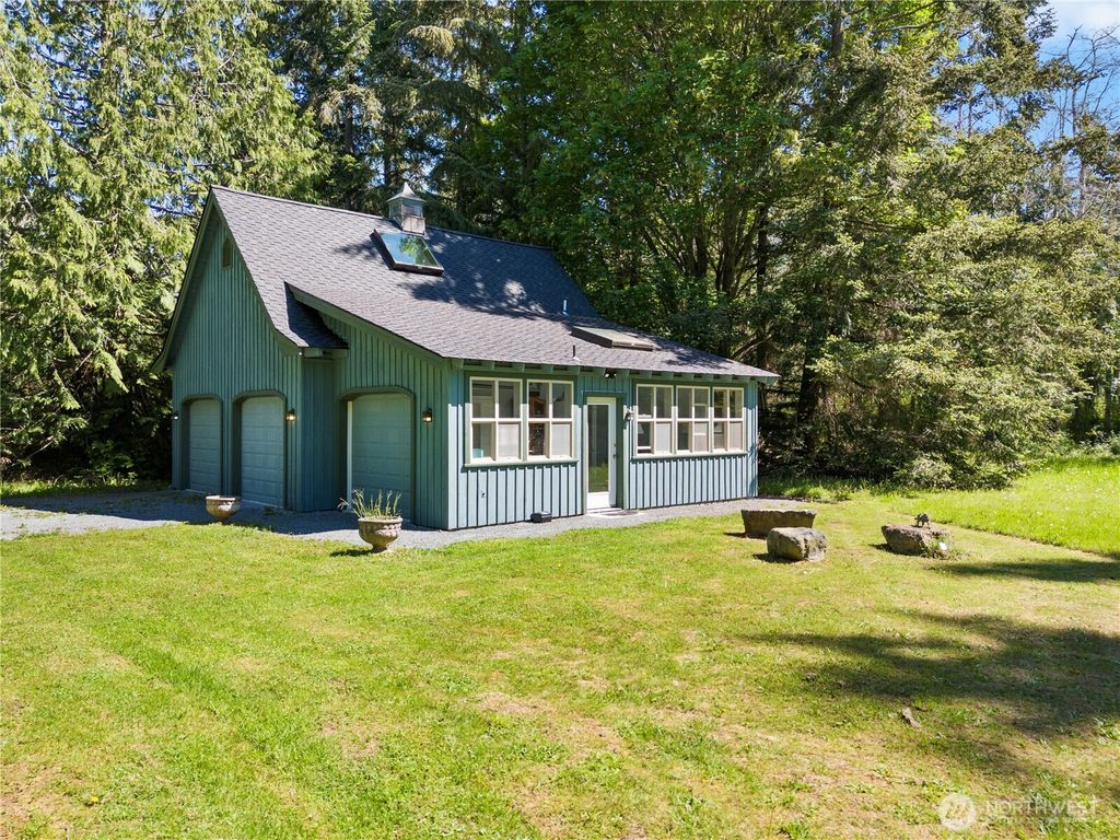 Photo of 5513 Homestead Lane, Anacortes, WA 98221 (MLS # 2496782)