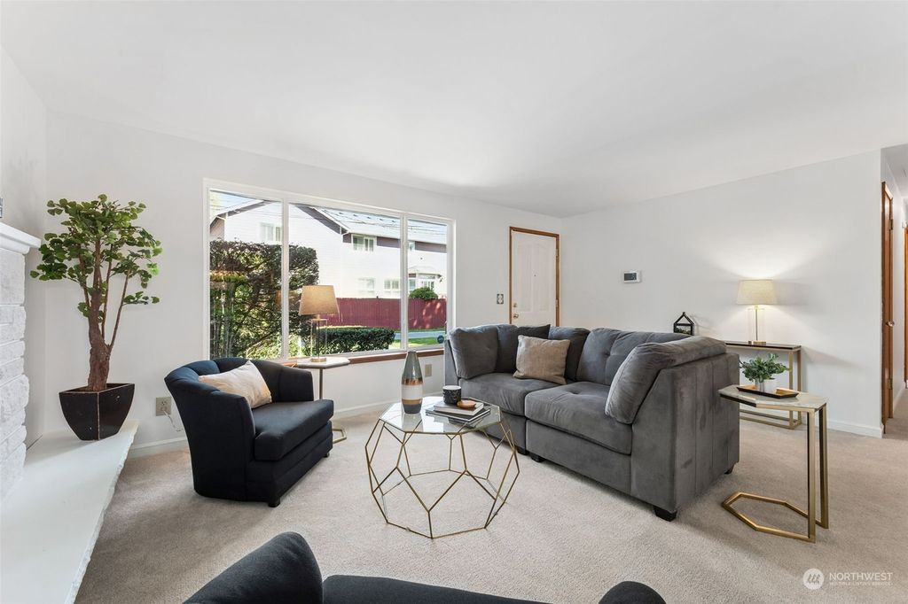 Photo of 17057 53rd Avenue S, SeaTac, WA 98188 (MLS # 2192278)