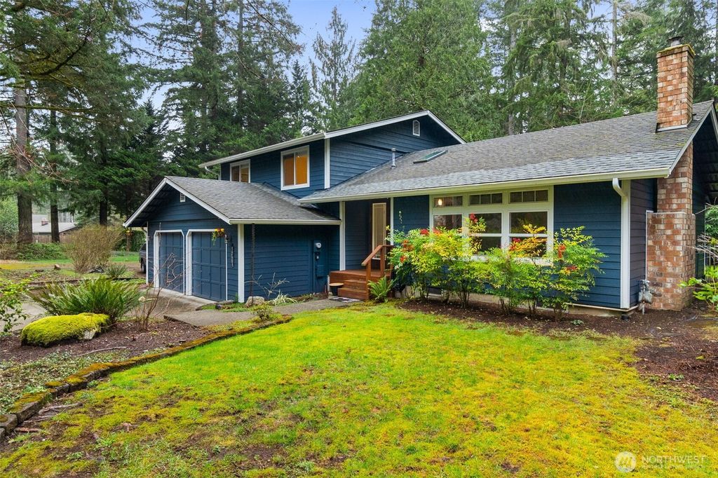 Photo of 6910 Glen Annie Lane SW, Olympia, WA 98512 (MLS # 2496730)