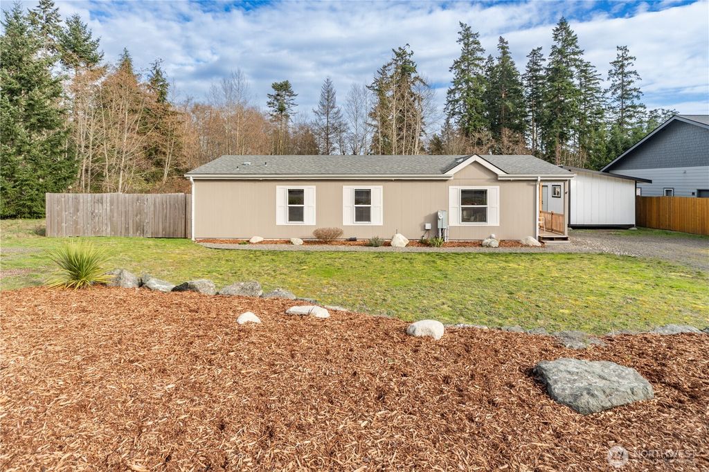 Photo of 32 N Victory Avenue, Port Townsend, WA 98368 (MLS # 2480894)
