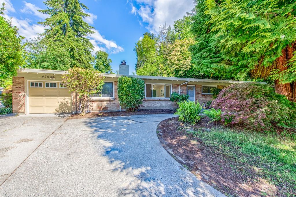Photo of 4764 119th Avenue SE, Bellevue, WA 98006 (MLS # 2254042)