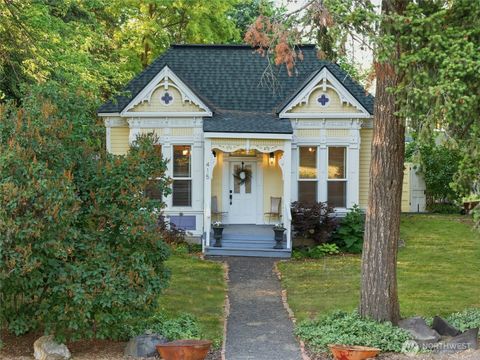 Photo of 415 Preston Avenue, Waitsburg, WA 99361 (MLS # 2388188)