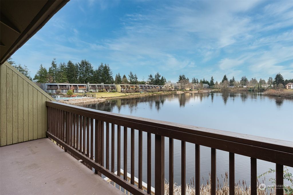 Photo of 1209 S 308th Street #40, Federal Way, WA 98003 (MLS # 2034260)