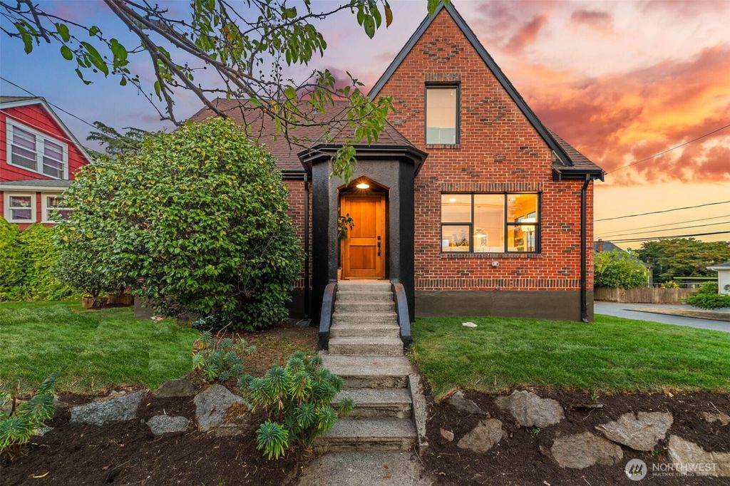 Photo of 7702 10th Avenue NW, Seattle, WA 98117 (MLS # 2429051)