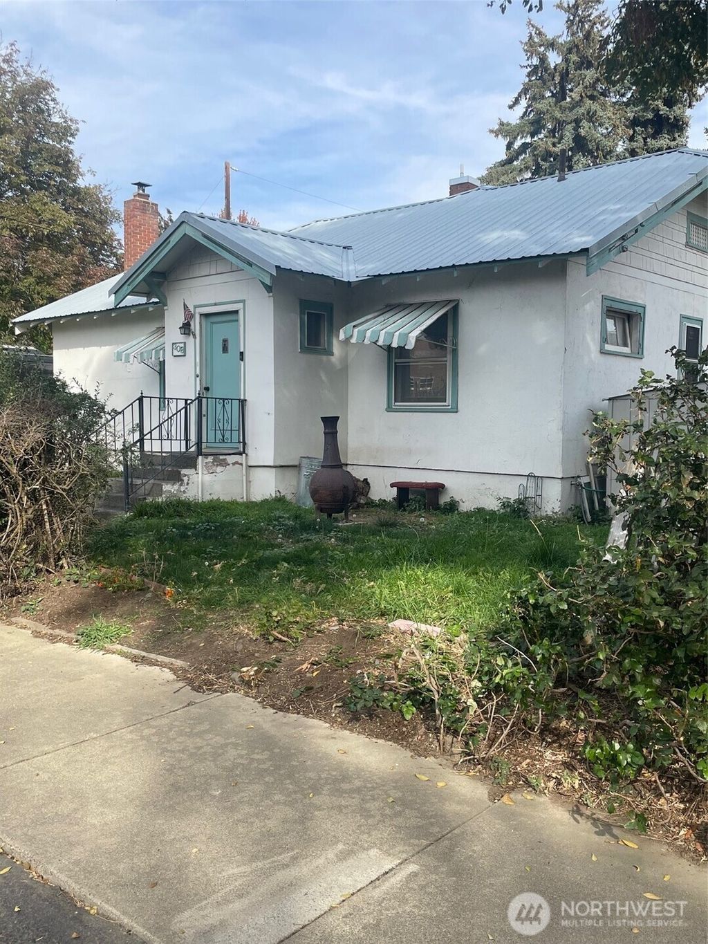 Photo of 308 S Walnut Street, Ellensburg, WA 98926 (MLS # 2443738)