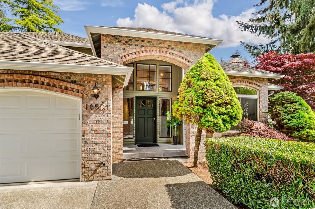 Photo of 18501 28th Avenue SE, Bothell, WA 98012 (MLS # 2524384)