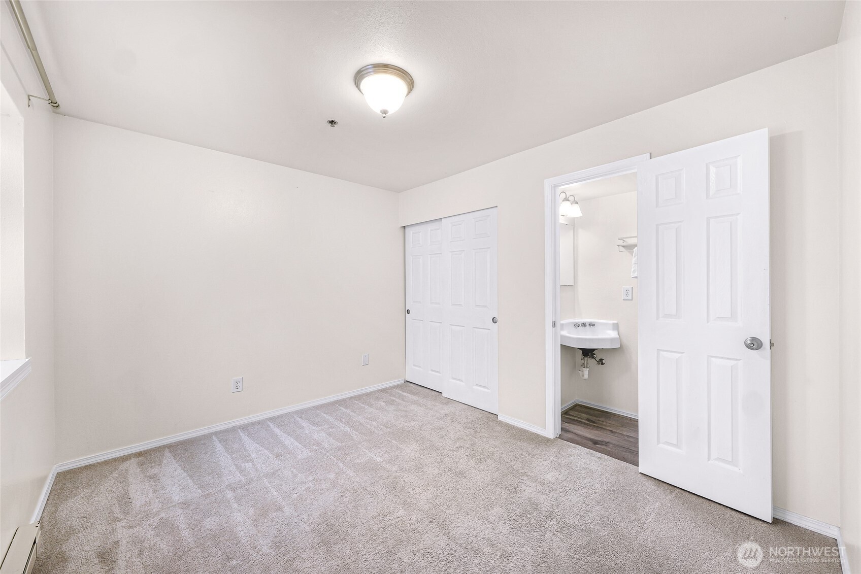 2713 W Maplewood Avenue 311