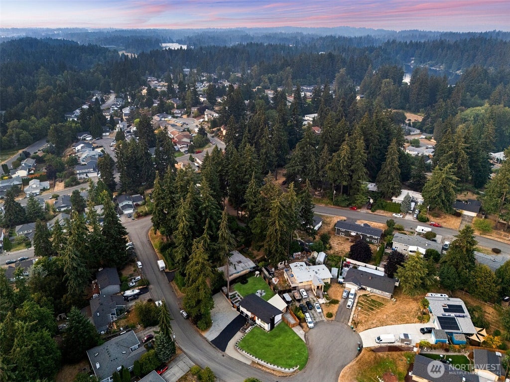Photo of 35730 26th Avenue S, Federal Way, WA 98003 (MLS # 2590469)