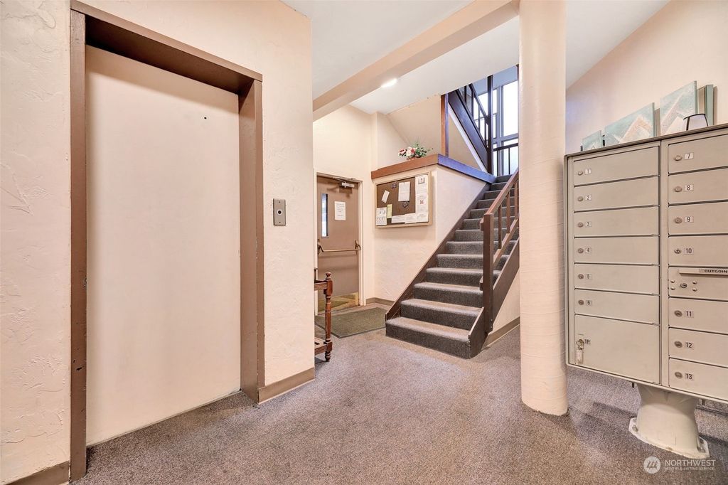 Photo of 3209 Hoyt Avenue #204, Everett, WA 98201 (MLS # 2230020)